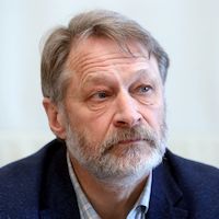 Дмитрий Орешкин