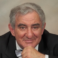 Михаил Казиник